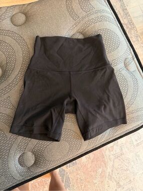Lululemon Align High-Waist Black Women’s Active Shorts